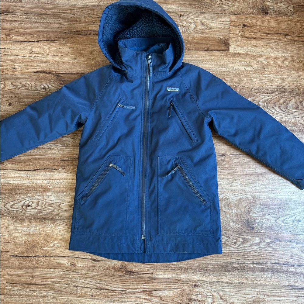 Patagonia Blue tres 3 in 1 boys coat Weather-Resistant Design